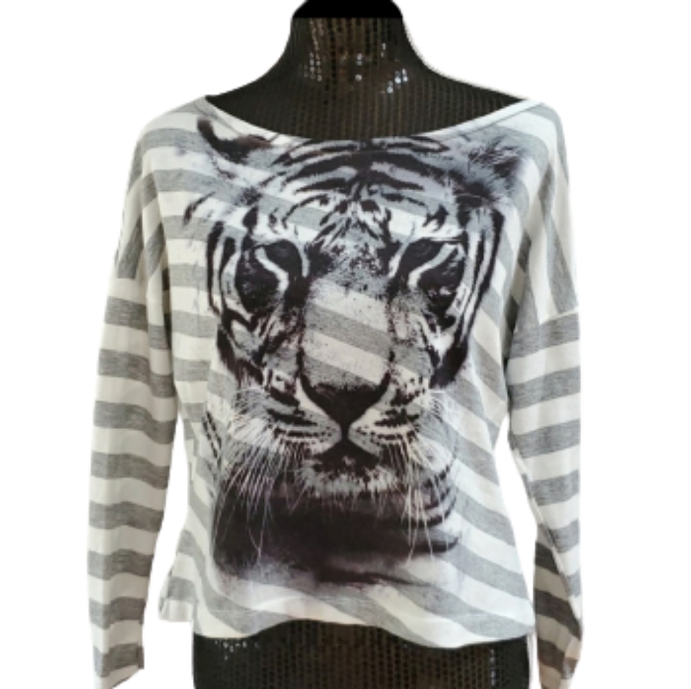 Tiger Face Print Striped Long Sleeve Shirt Medium